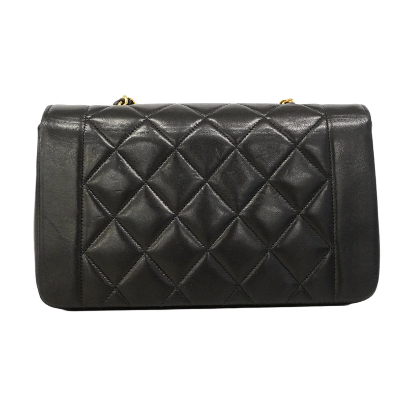 【6ee5661】シャネル ショルダーバッグ ダイアナ チェーンショルダー ラムスキン ブラック ゴールド金具【中古】レディース