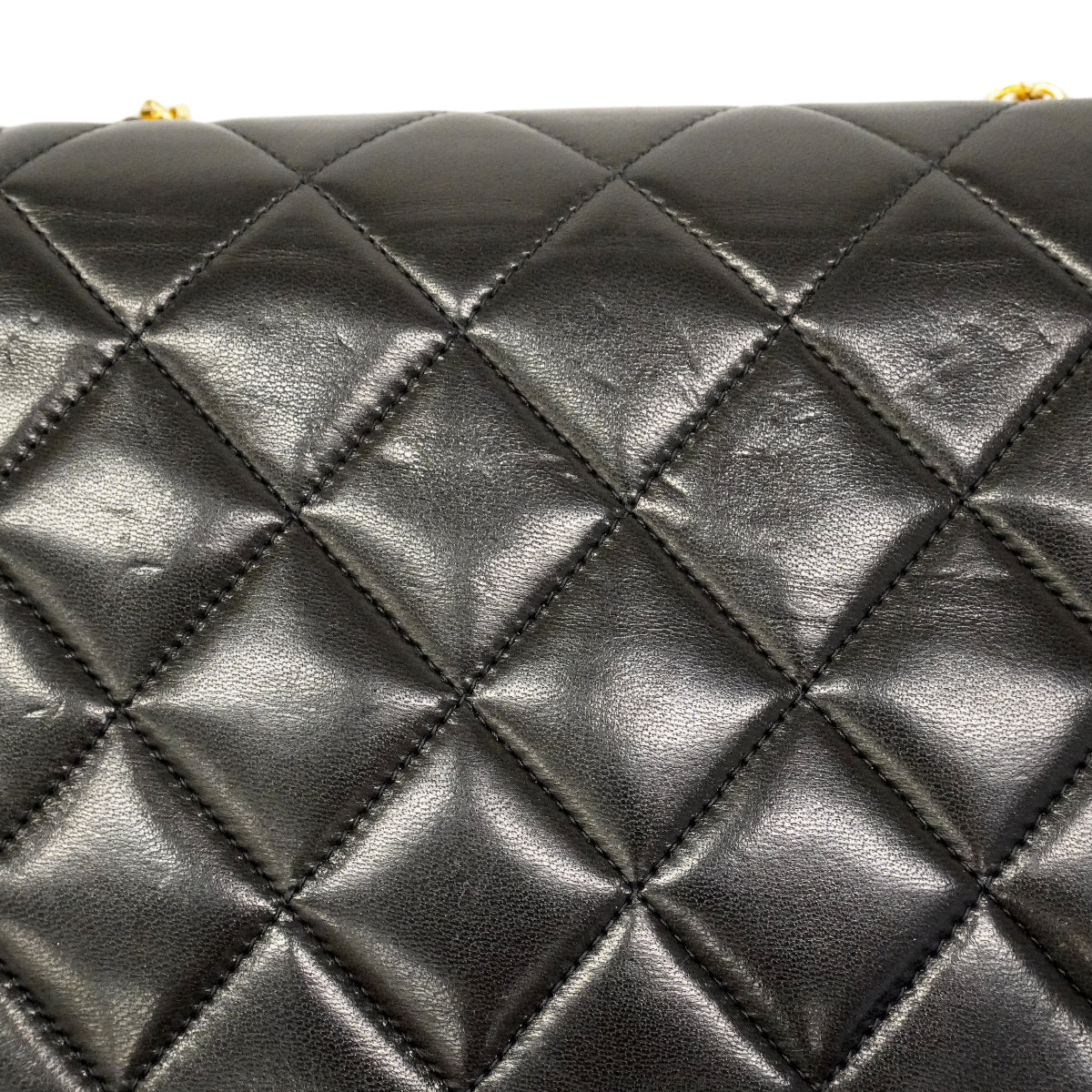 【6ee5661】シャネル ショルダーバッグ ダイアナ チェーンショルダー ラムスキン ブラック ゴールド金具【中古】レディース