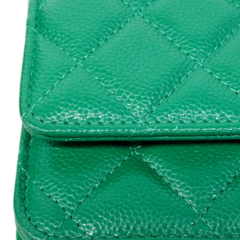 【6ee5690-k】シャネル ショルダーウォレット マトラッセ チェーンショルダー キャビアスキン グリーン シルバー金具【中古】レディース