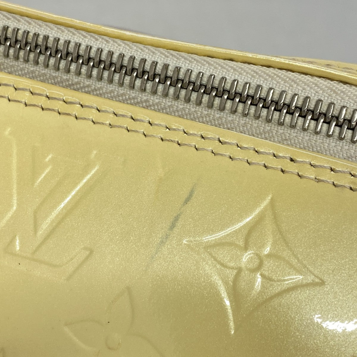 【6ee5773-k】ルイヴィトン ハンドバッグ ヴェルニ ベッドフォード M91331 ペルル【中古】レディース