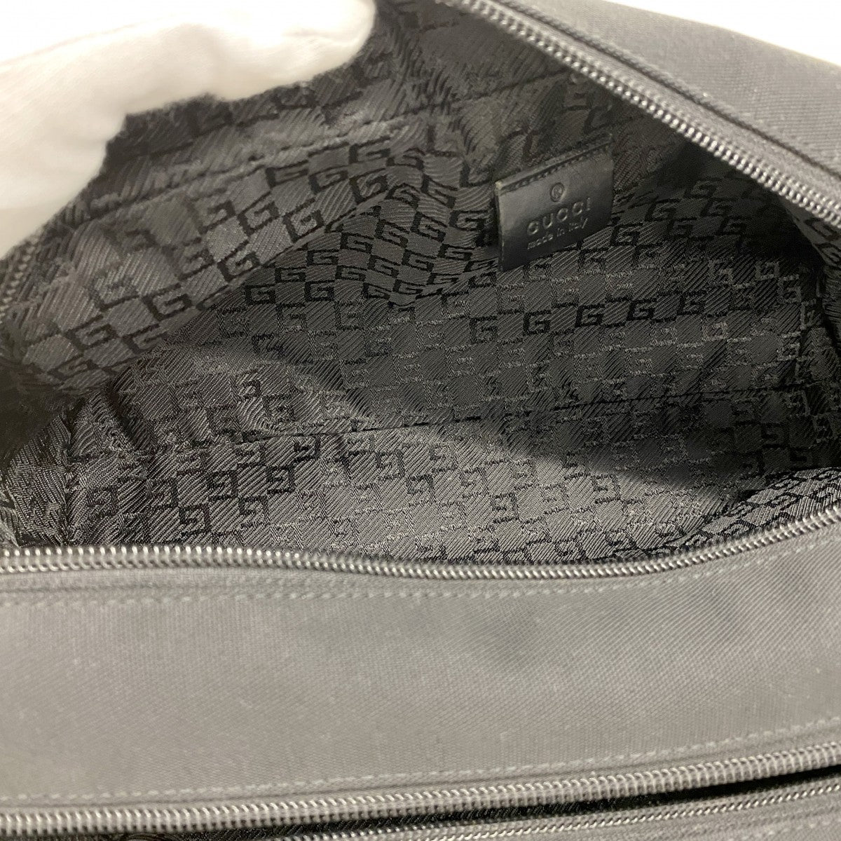 【6ee5893-k】グッチ ポーチ 02888 ナイロン ブラック シルバー金具【中古】メンズ レディース ユニセックス