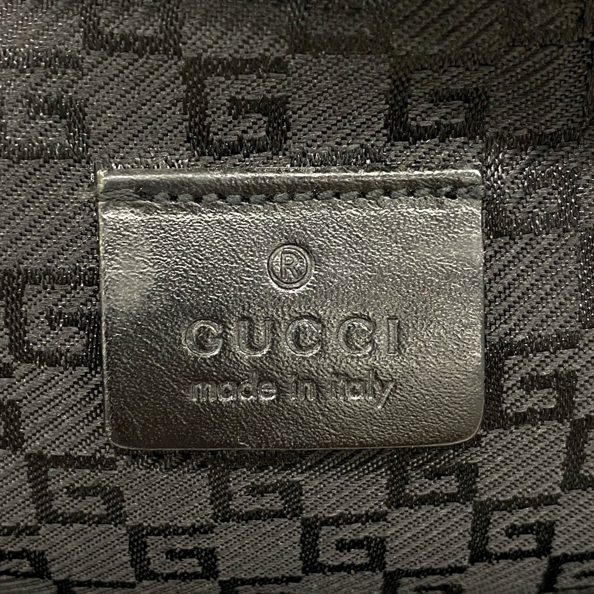 【6ee5893-k】グッチ ポーチ 02888 ナイロン ブラック シルバー金具【中古】メンズ レディース ユニセックス