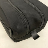 【6ee5893-k】グッチ ポーチ 02888 ナイロン ブラック シルバー金具【中古】メンズ レディース ユニセックス