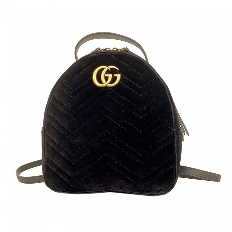【6ee5894-k】グッチ リュック・デイパック GGマーモント 524568 ベルベット ブラック ゴールド金具【中古】レディース