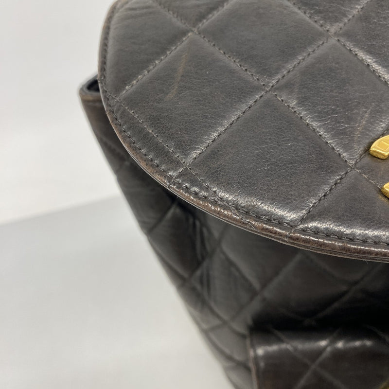 【6ee5915-k】シャネル リュック・デイパック マトラッセ ラムスキン ブラック ゴールド金具【中古】レディース