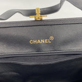 【6ee5917-k】シャネル ショルダーバッグ マトラッセ キャビアスキン ブラック ゴールド金具【中古】レディース