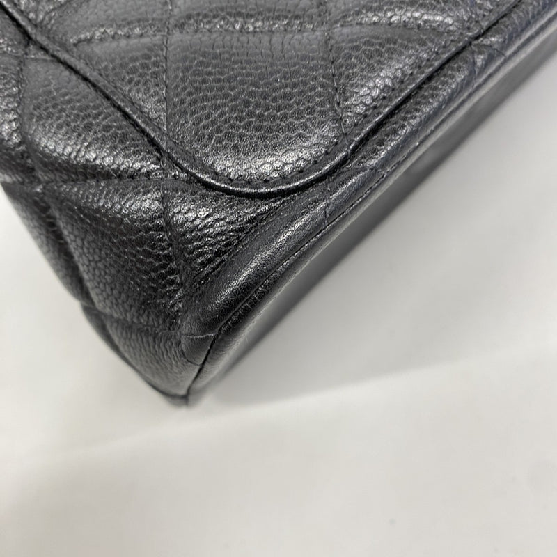 【6ee5917-k】シャネル ショルダーバッグ マトラッセ キャビアスキン ブラック ゴールド金具【中古】レディース
