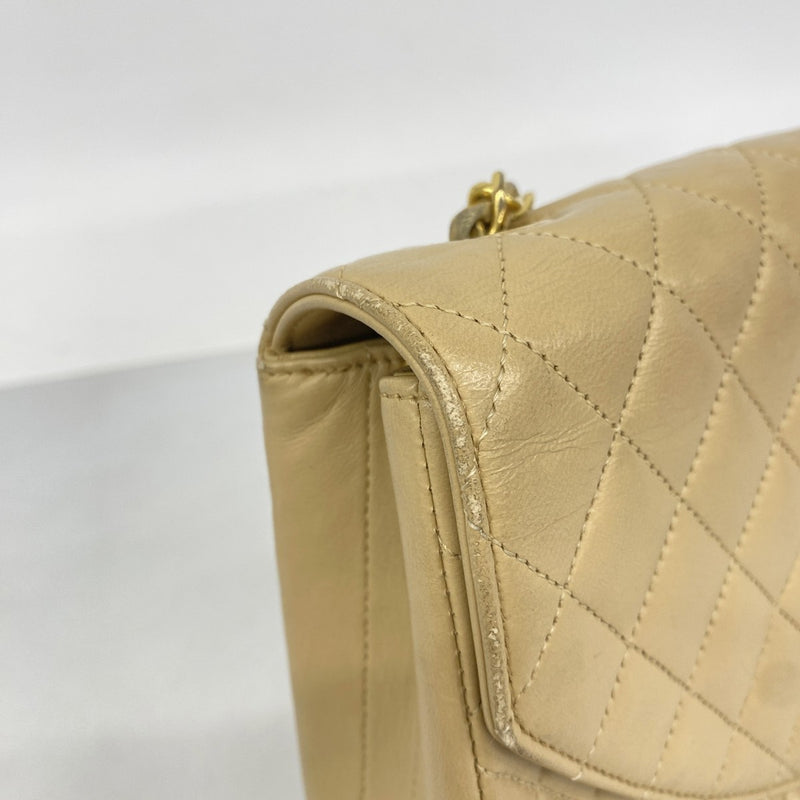 【6ee5918-k】シャネル ショルダーバッグ マトラッセ チェーンショルダー ラムスキン ベージュ ゴールド金具【中古】レディース