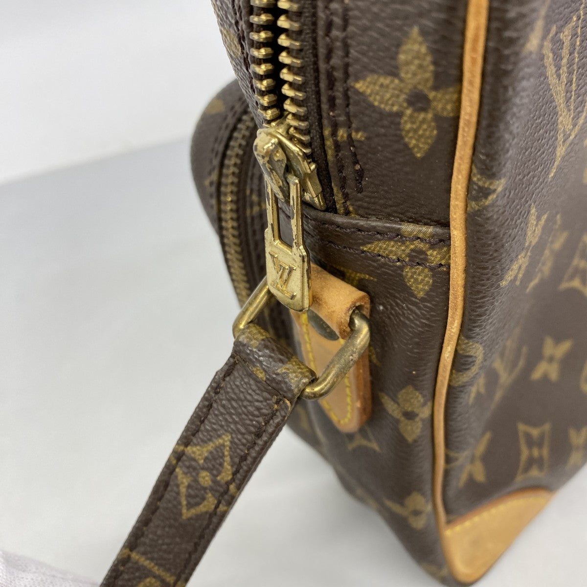【6ee5936】ルイヴィトン ショルダーバッグ モノグラム アマゾン M45236 ブラウン【中古】レディース