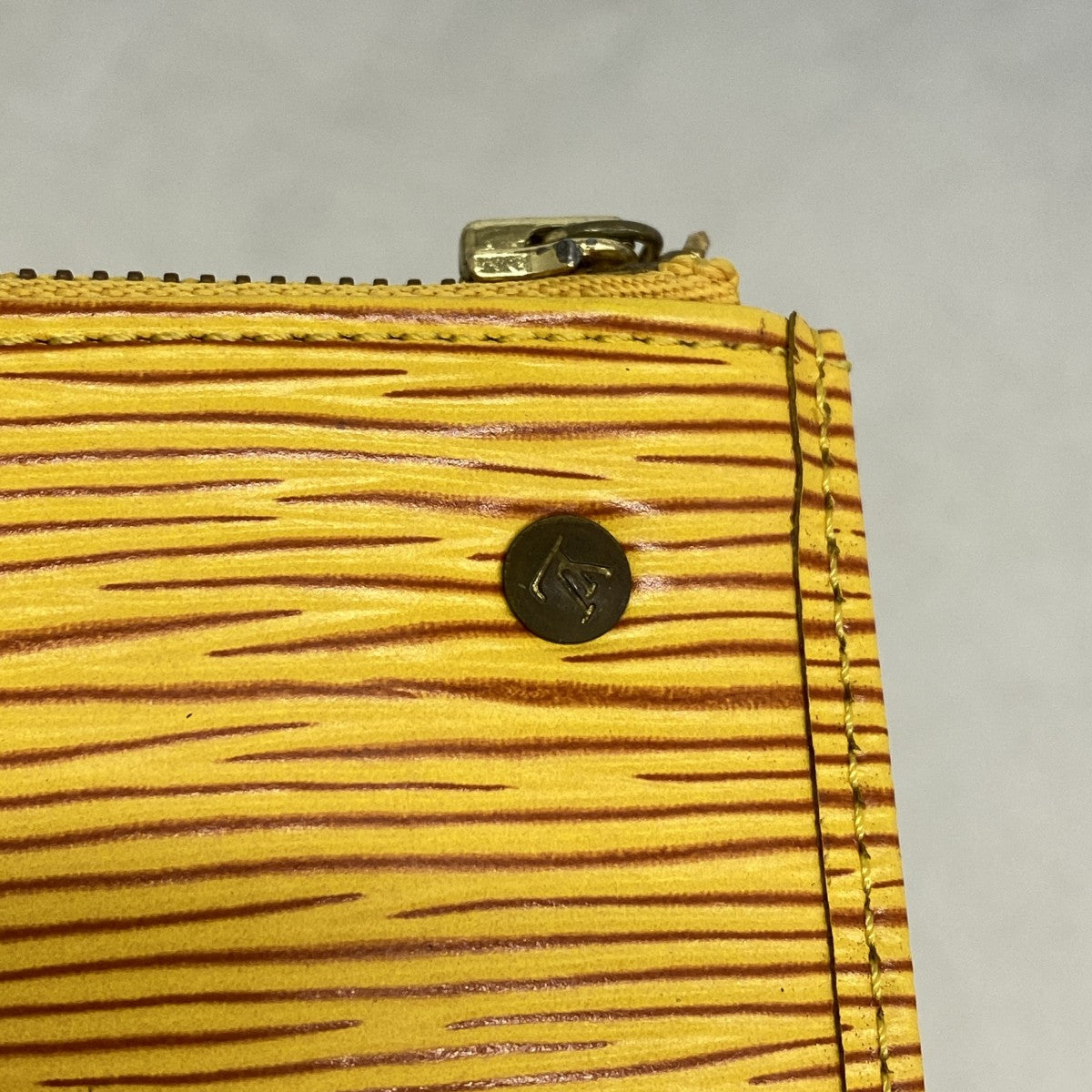 【6ee5960-k】ルイヴィトン コインケース エピ ポシェットクレ M63809 ジョーヌ【中古】メンズ レディース ユニセックス