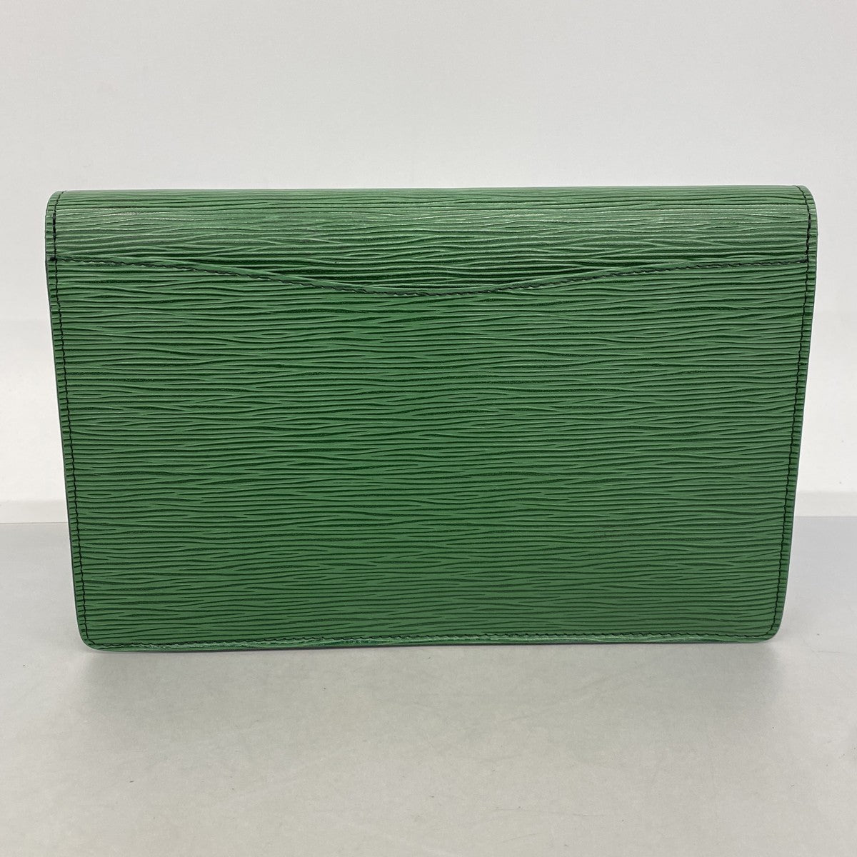 【6ee5999-k】ルイヴィトン クラッチバッグ エピ モンテーニュ27 M52654 ボルネオグリーン【中古】メンズ レディース ユニセックス