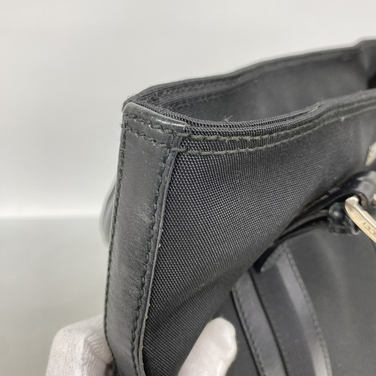 【6ee6023-k】グッチ トートバッグ 019 0451 ナイロン ブラック シルバー金具【中古】レディース