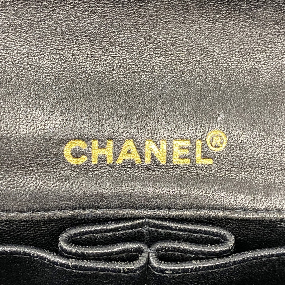 【6ee6044-k】シャネル ショルダーバッグ チョコバー チェーンショルダー ラムスキン ブラック ゴールド金具【中古】レディース