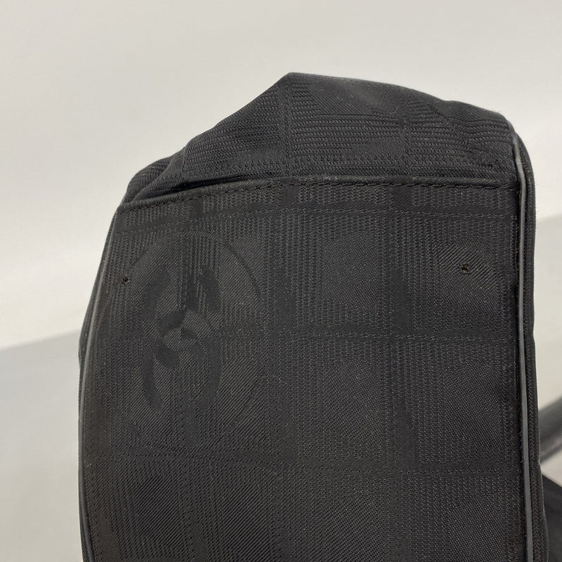 【6ee6100-k】シャネル トートバッグ ニュートラベル ナイロン ブラック【中古】レディース