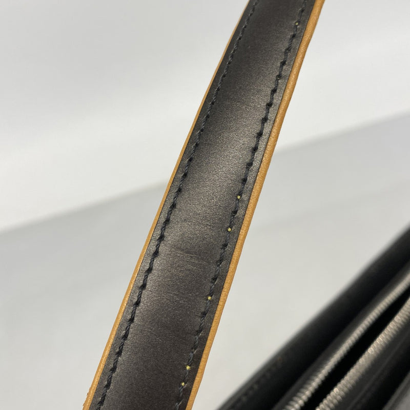 【6ee6104-k】ルイヴィトン ショルダーバッグ モノグラム・マット ファウラー M55142 ノワール【中古】レディース