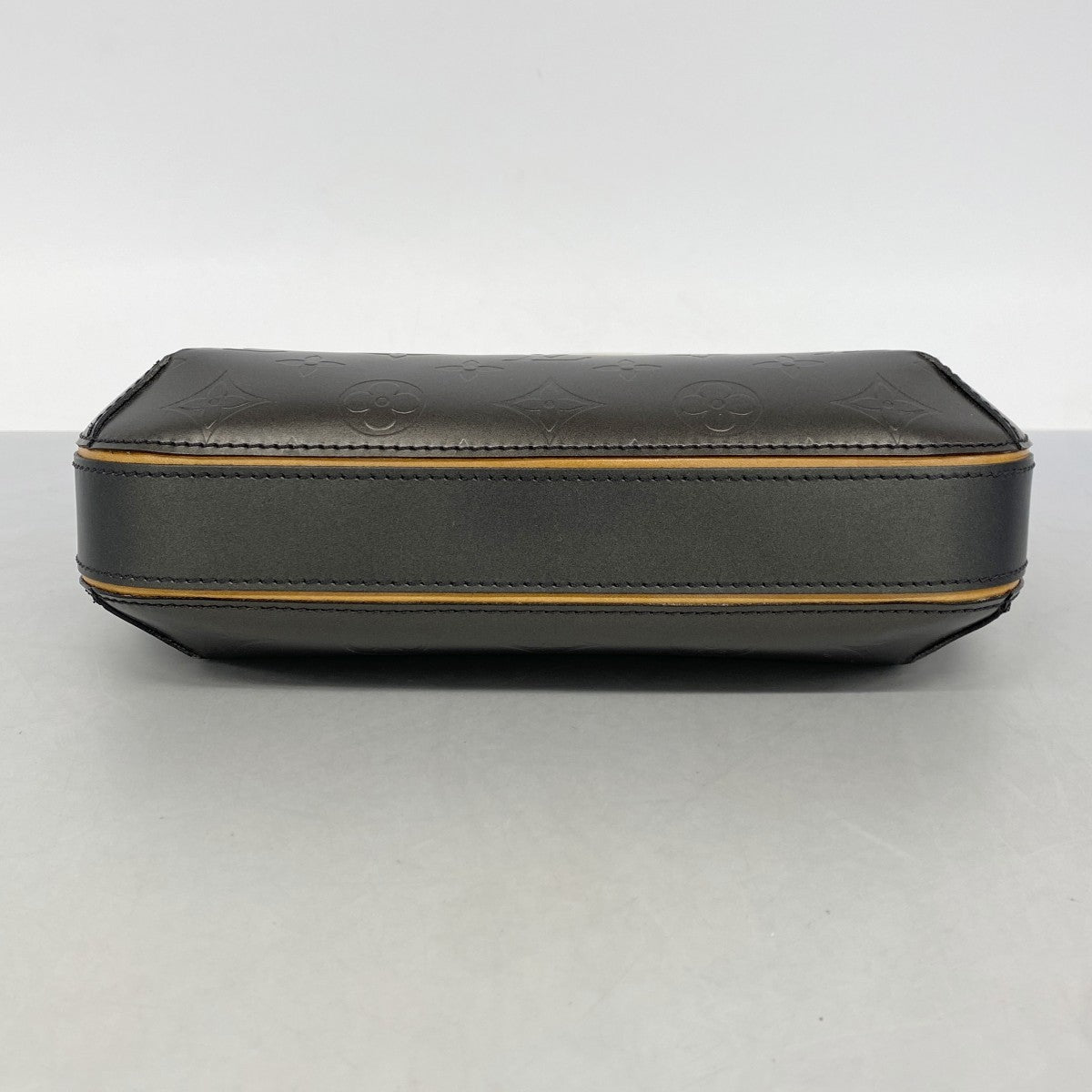 【6ee6104-k】ルイヴィトン ショルダーバッグ モノグラム・マット ファウラー M55142 ノワール【中古】レディース