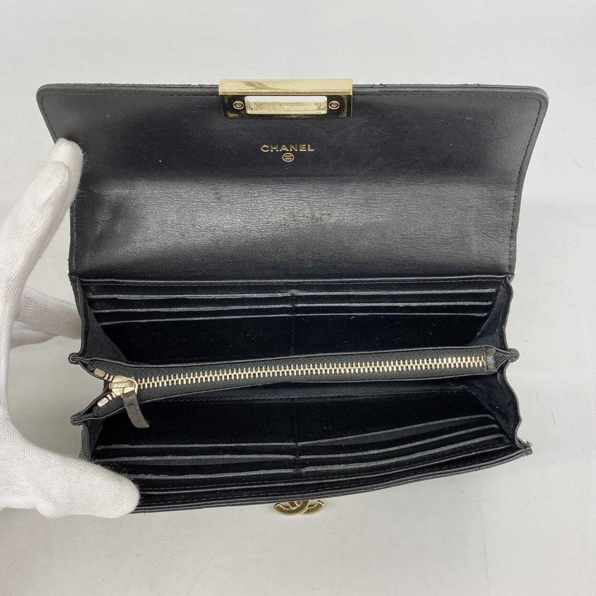 【6ee6150-k】シャネル 長財布 マトラッセ ラムスキン ブラック ゴールド金具【中古】レディース