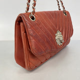 ★SALE【6ee6169-k】シャネル ショルダーバッグ Wチェーン シェブロン/ライオン ラムスキン レッド シルバー金具【中古】レディース