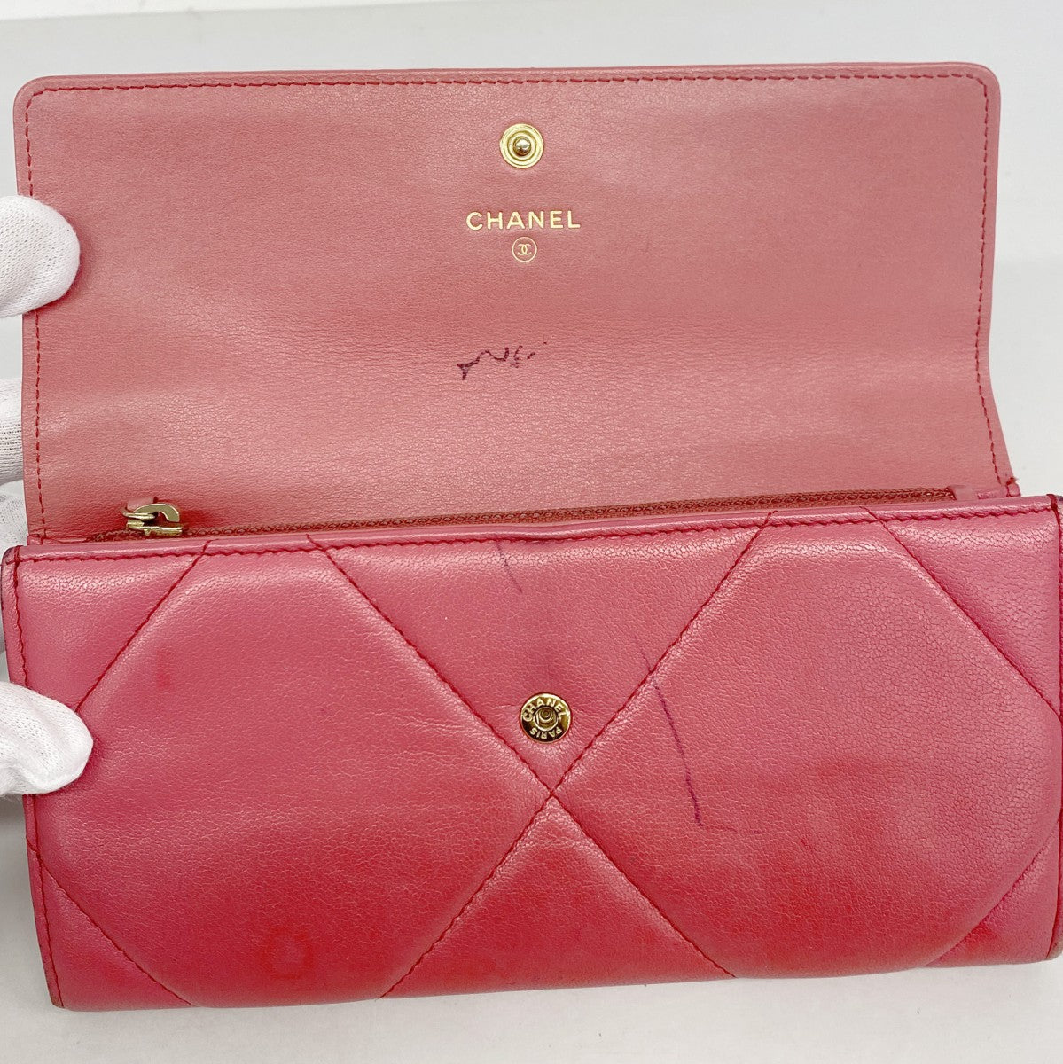 ★SALE【6ee6171-k】シャネル 長財布 シャネル19 ラムスキン ピンク ゴールド金具【中古】レディース