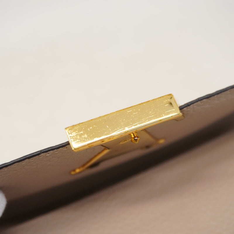 【6ee6191-k】ルイヴィトン 長財布 トリヨン ポルトフォイユカプシーヌ M61249 ガレ【中古】レディース