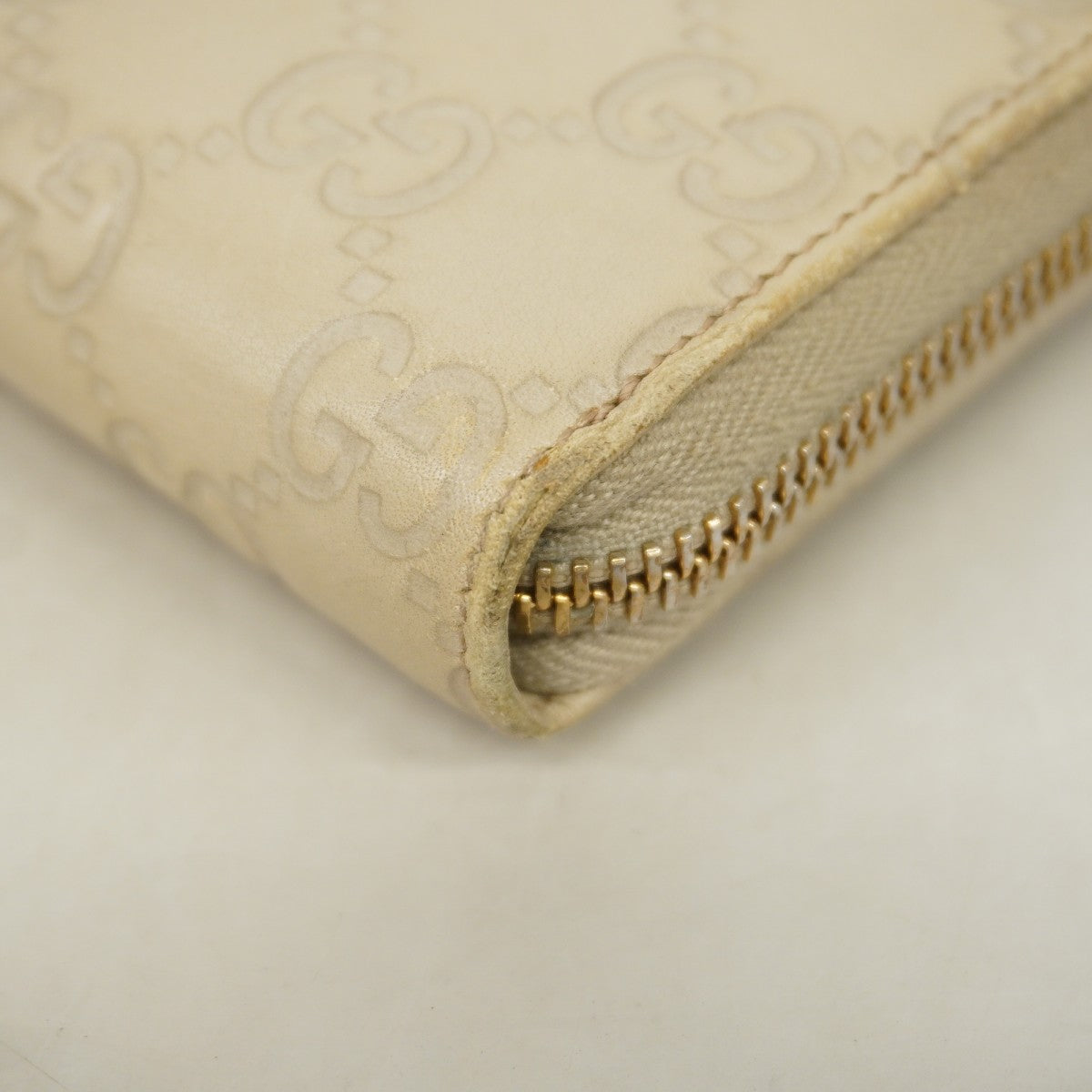 【6ee6220-k】グッチ 長財布 グッチシマ 307982 レザー ベージュ ゴールド金具【中古】レディース