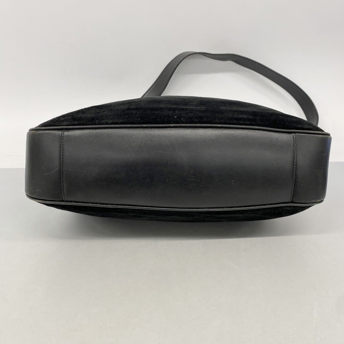 【6ee6260-k】グッチ ハンドバッグ バンブー 001 1577 スウェード ブラック シルバー金具 2wayバッグ【中古】レディース