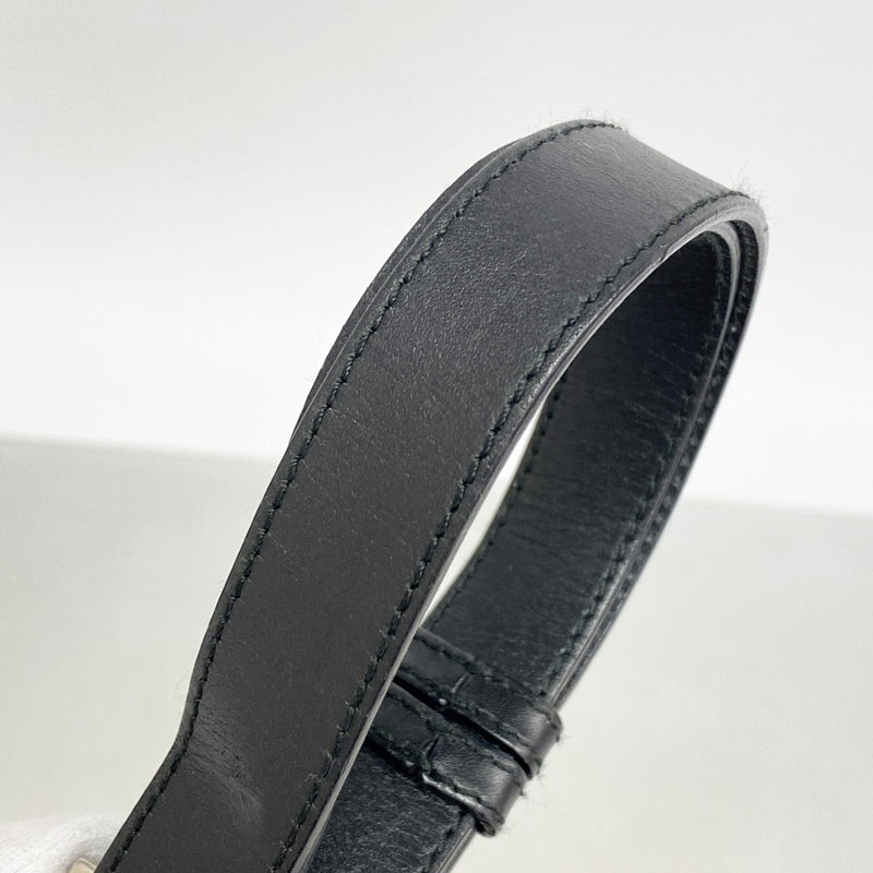 【6ee6287-k】グッチ ショルダーバッグ GGキャンバス 001 4021 キャンバス ブラック シルバー金具【中古】レディース