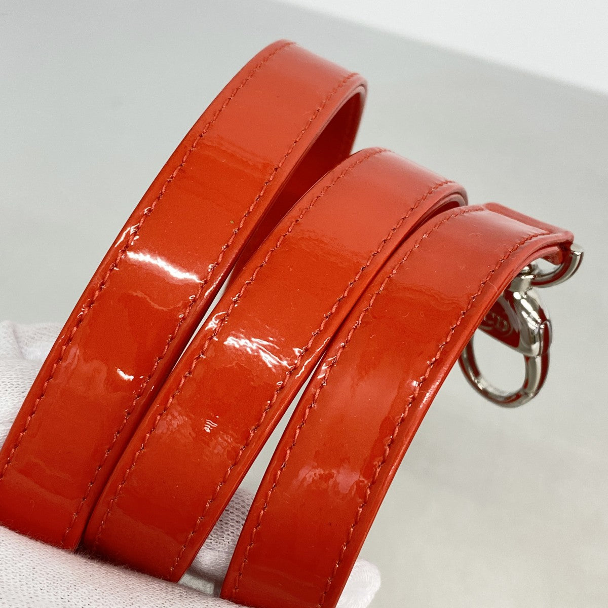 【6ee6320】クリスチャンディオール ハンドバッグ カナージュ レディディオール エナメル レッド シルバー金具 2wayバッグ【中古】レディース