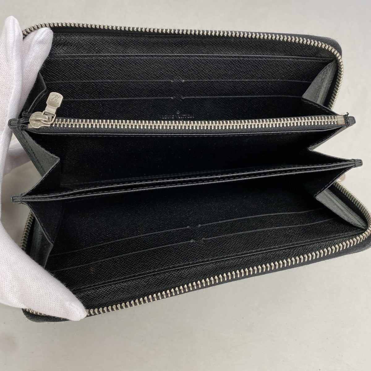 【6ee6326】ルイヴィトン 長財布 エピ ジッピーウォレット M60072 ノワール【中古】メンズ レディース ユニセックス