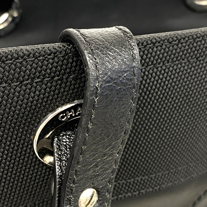 【6ee6344-k】シャネル トートバッグ パリビアリッツ レザー キャンバス ブラック シルバー金具【中古】レディース