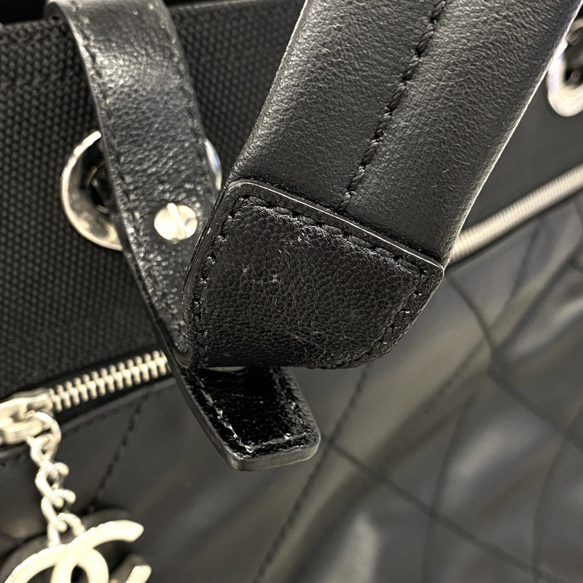 【6ee6344-k】シャネル トートバッグ パリビアリッツ レザー キャンバス ブラック シルバー金具【中古】レディース