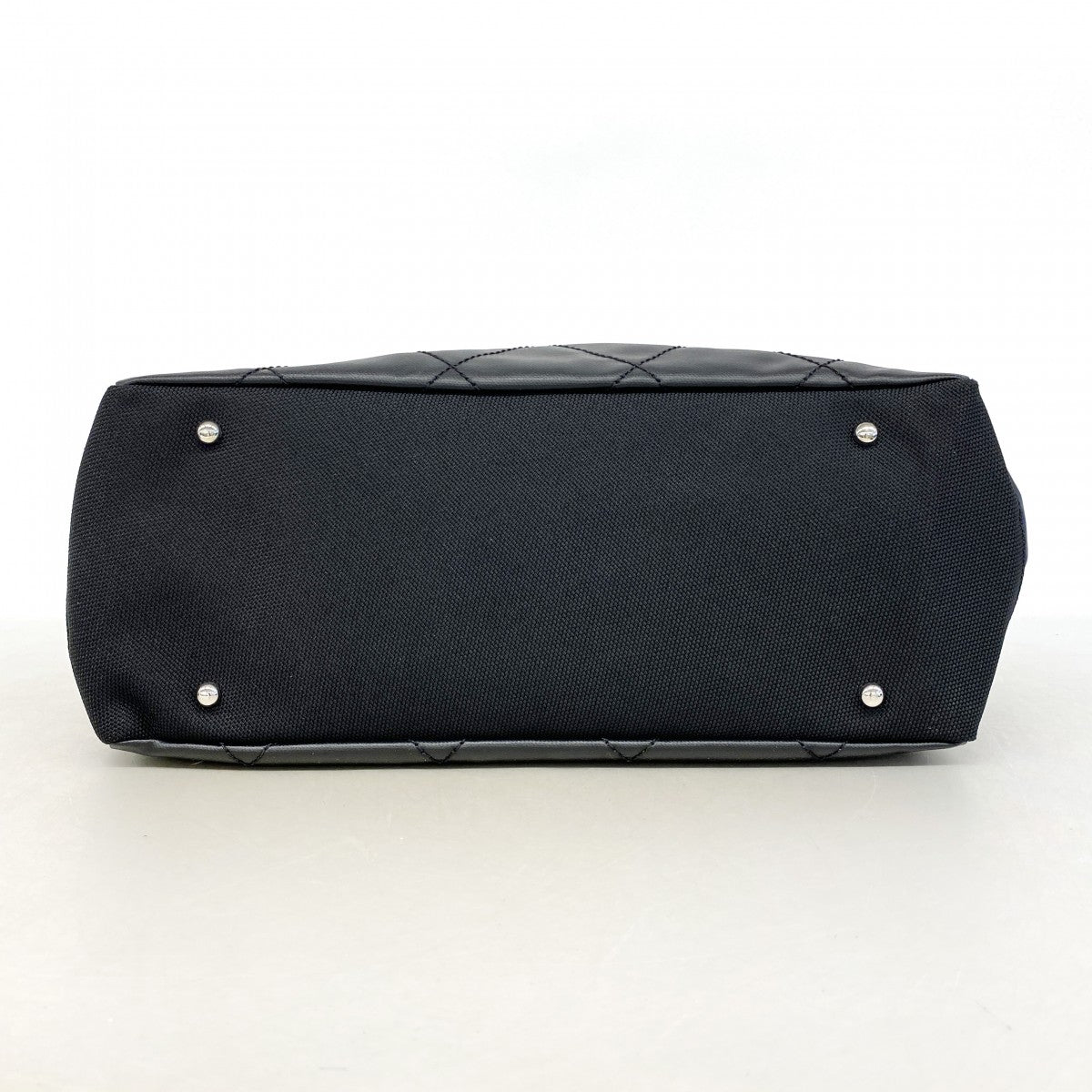 【6ee6344-k】シャネル トートバッグ パリビアリッツ レザー キャンバス ブラック シルバー金具【中古】レディース