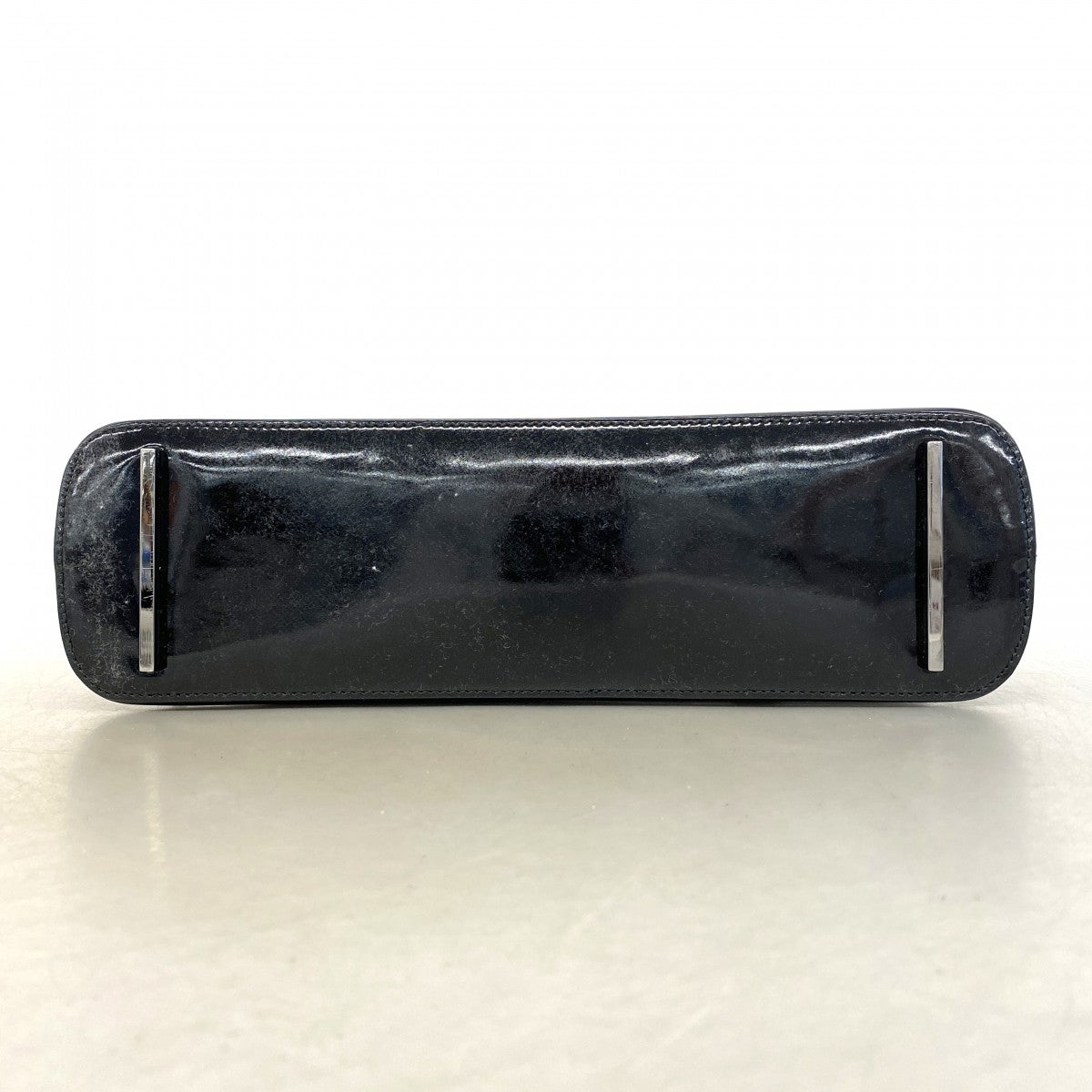 【6ee6345-k】グッチ ショルダーバッグ 001 3261 エナメル ブラック シルバー金具【中古】レディース