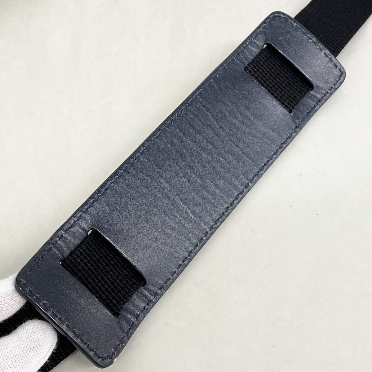 【6ee6469-k】グッチ ショルダーバッグ グッチシマ 406408 レザー ネイビー シルバー金具【中古】メンズ