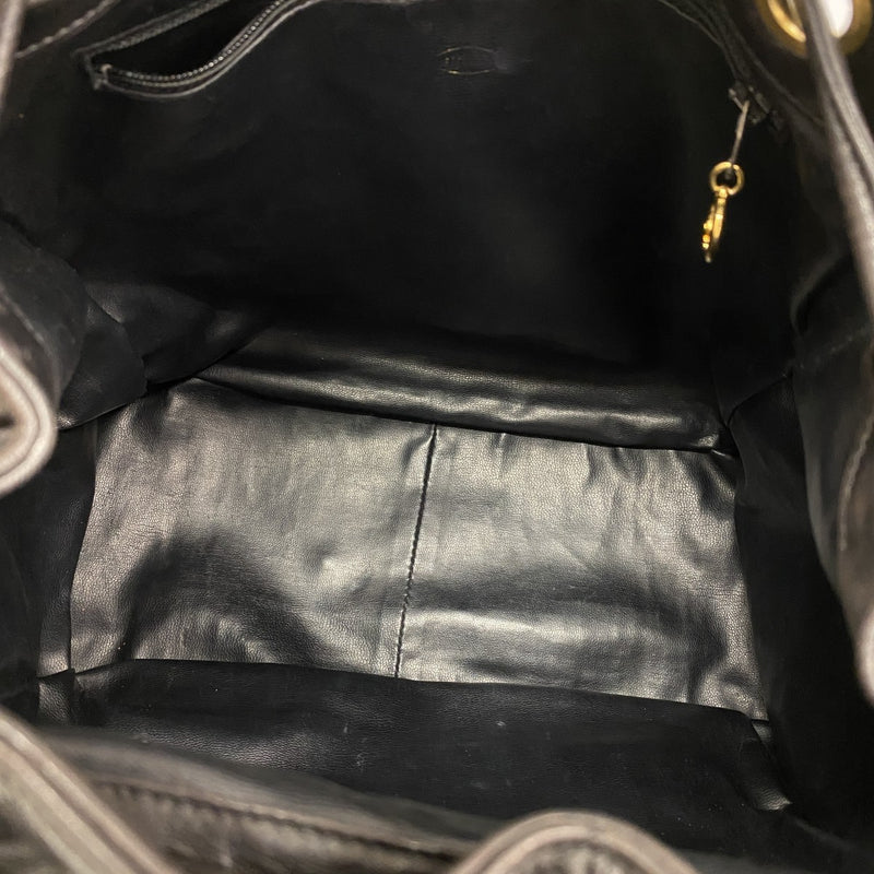【6ee6496-k】シャネル リュック・デイパック マトラッセ ラムスキン ブラック ゴールド金具【中古】レディース
