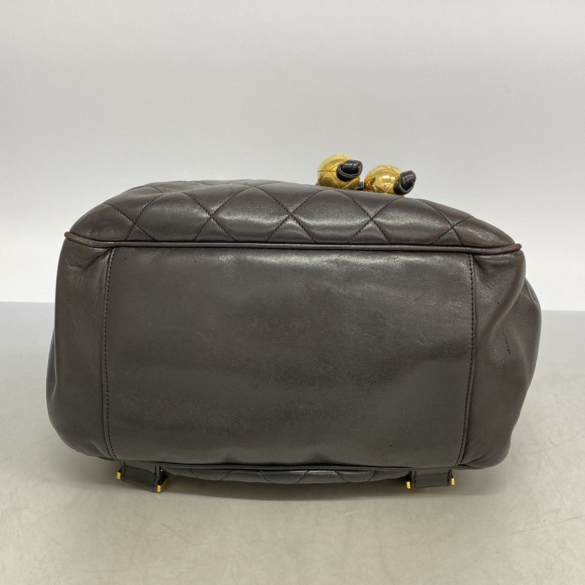 【6ee6496-k】シャネル リュック・デイパック マトラッセ ラムスキン ブラック ゴールド金具【中古】レディース