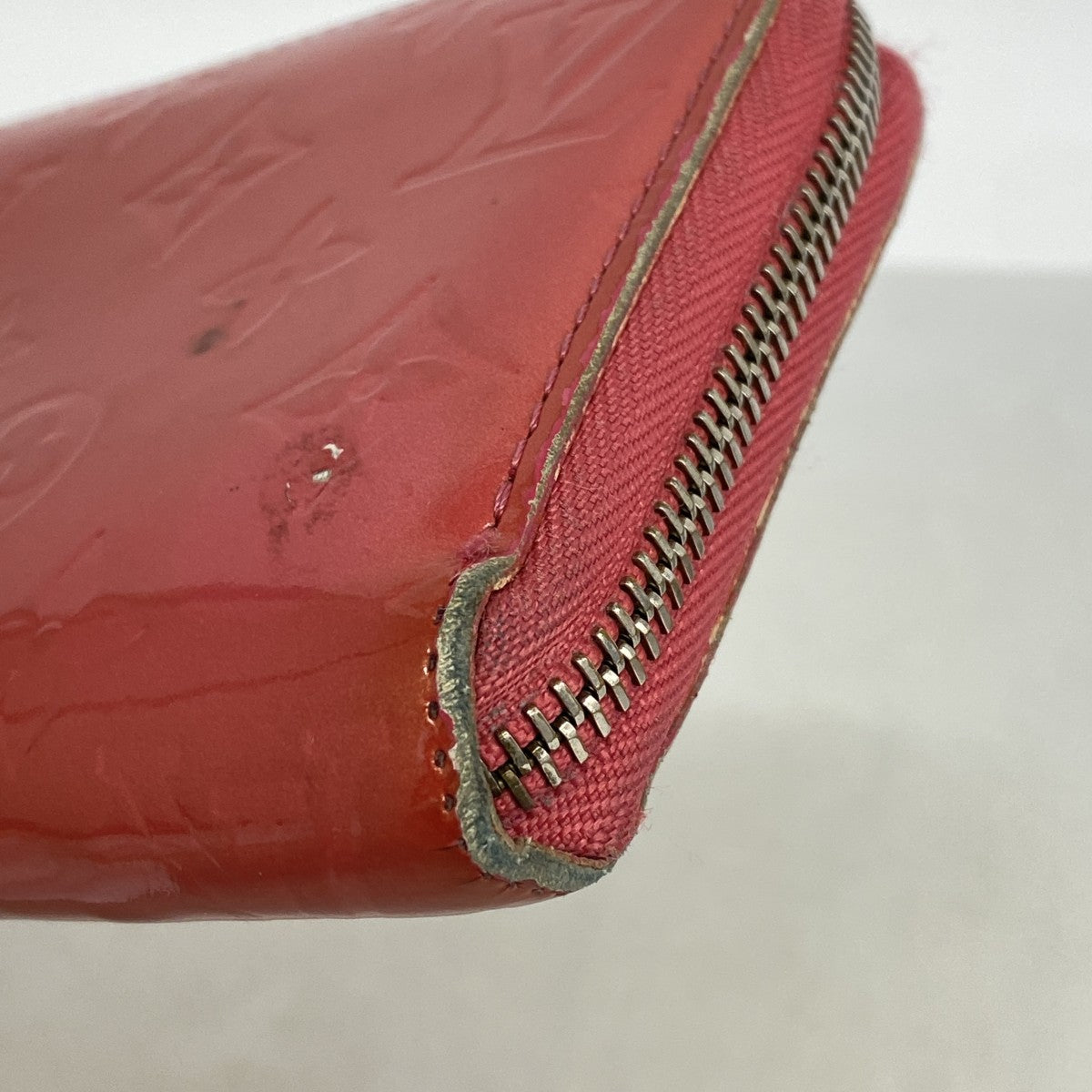 【6ee6500-k】ルイヴィトン 長財布 ヴェルニ ジッピーウォレット M9147F フランボワーズ【中古】レディース