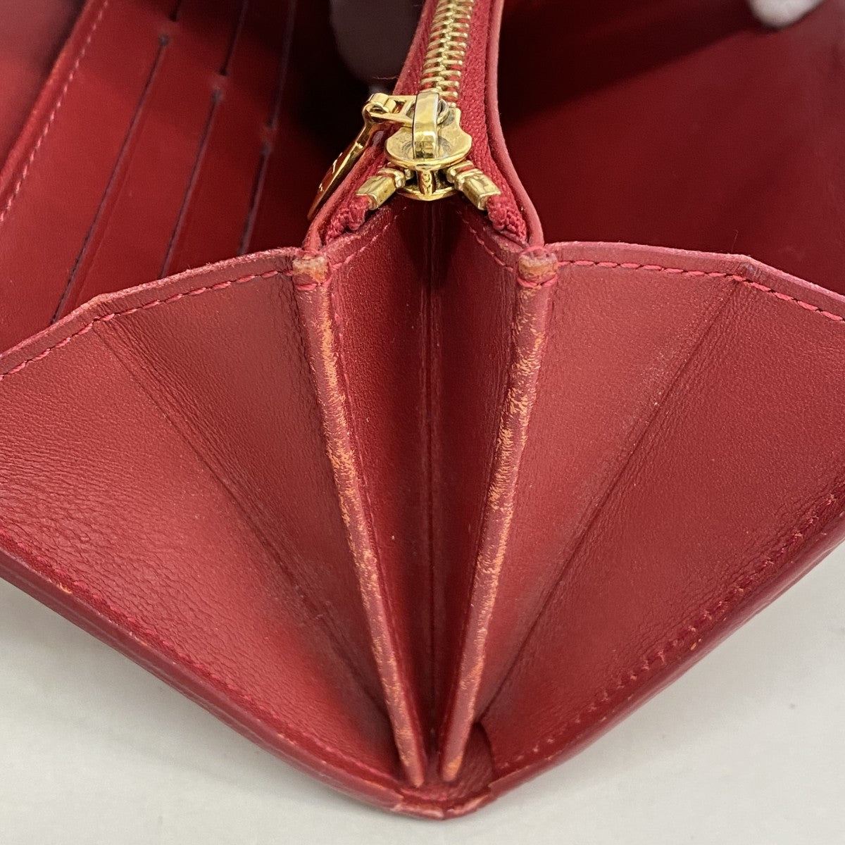 【6ee6501-k】ルイヴィトン 長財布 ヴェルニ ポルトフォイユサラ M93530 ポムダムール【中古】レディース