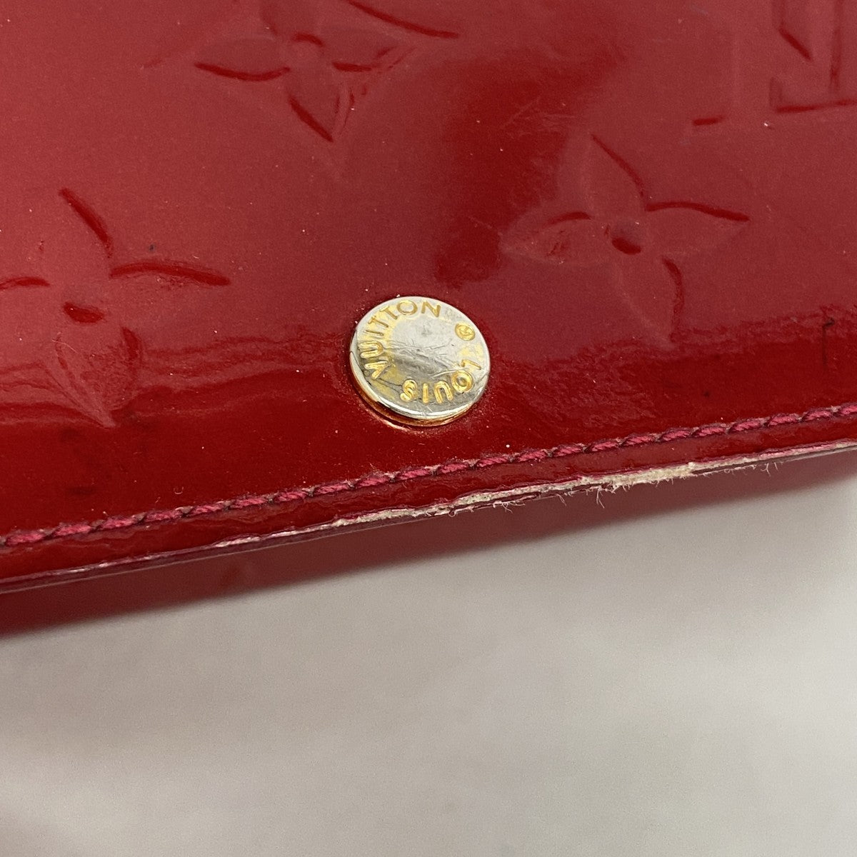 【6ee6501-k】ルイヴィトン 長財布 ヴェルニ ポルトフォイユサラ M93530 ポムダムール【中古】レディース