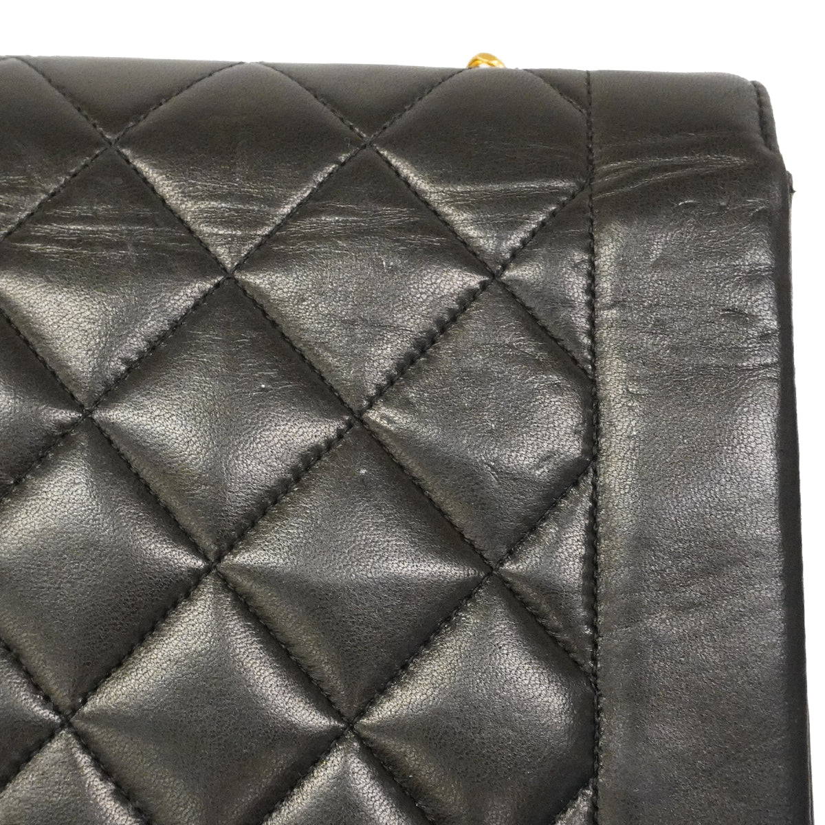 【6ee6506】シャネル ショルダーバッグ ダイアナ チェーンショルダー ラムスキン ブラック ゴールド金具【中古】レディース