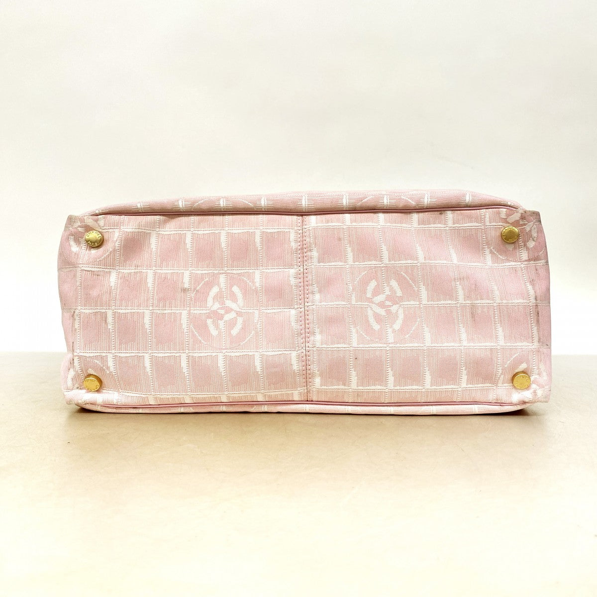 【6ee6554-k】シャネル トートバッグ ニュートラベル ナイロン ピンク ゴールド金具【中古】レディース