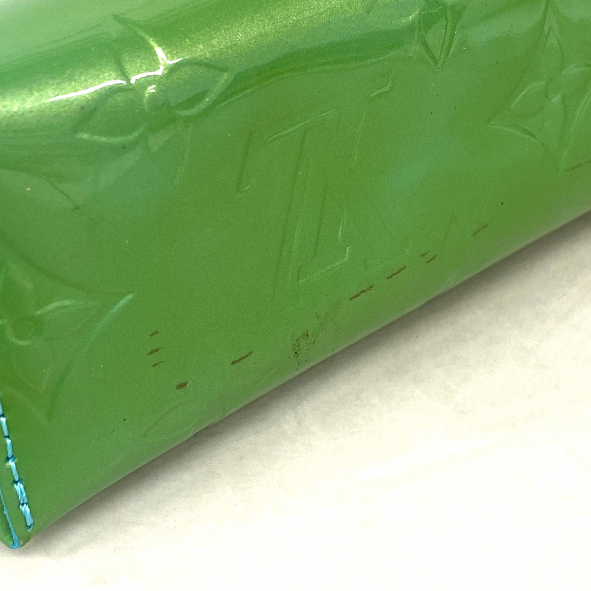 【6ee6558-k】ルイヴィトン ハンドバッグ ヴェルニ ポシェットコスメティック M91747 ブルーラゴン【中古】レディース