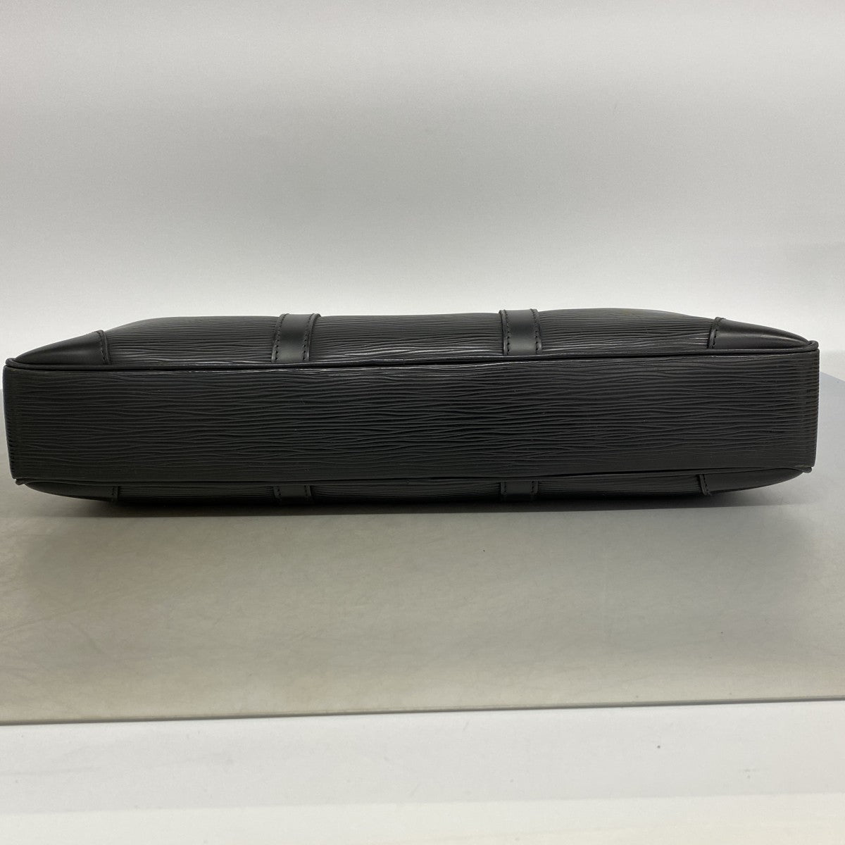 【6ef6612】ルイヴィトン ビジネスバッグ エピ ポルトドキュマンヴォワヤージュ M54472 ノワール【中古】メンズ