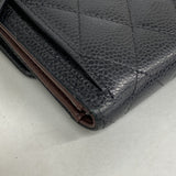 【6ef6622】シャネル 三つ折り財布 マトラッセ キャビアスキン ブラック ゴールド金具【中古】レディース