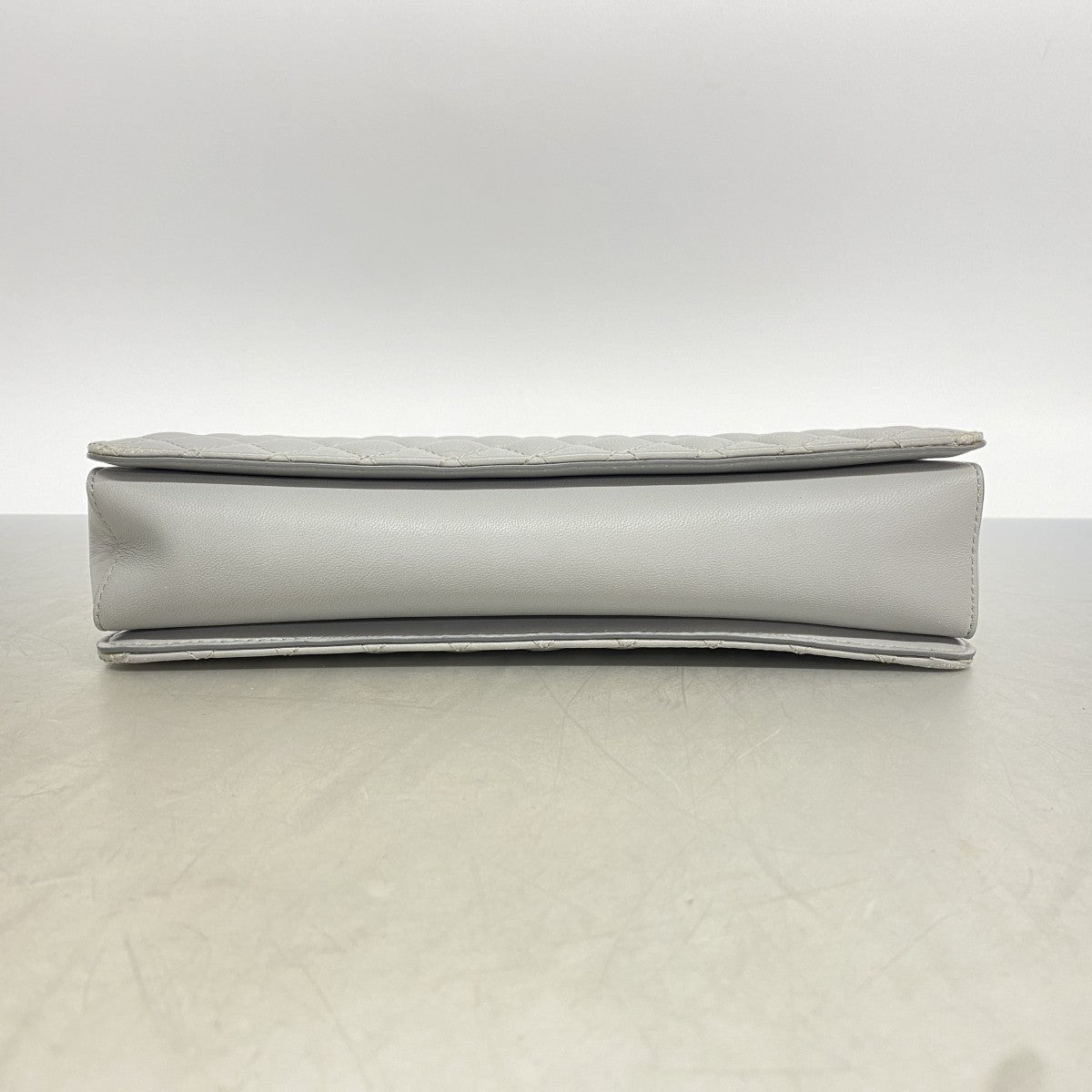 【6ef6624】サルヴァトーレフェラガモ ハンドバッグ ヴァラ レザー グレー ゴールド金具【中古】レディース