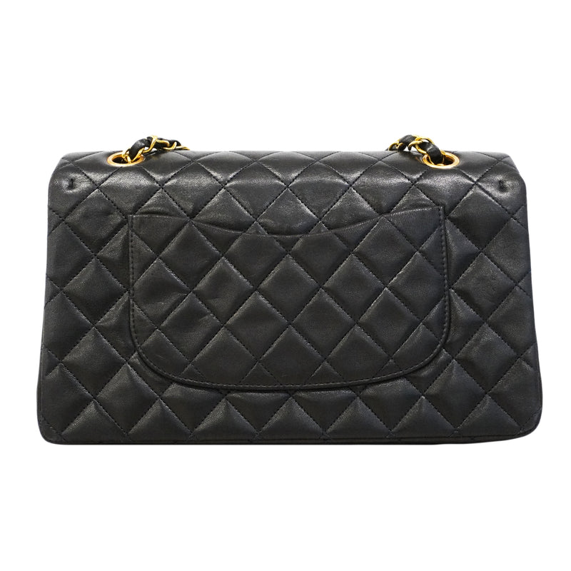【6fa0030】シャネル ショルダーバッグ マトラッセ Wフラップ Wチェーン ラムスキン ブラック ゴールド金具【中古】レディース