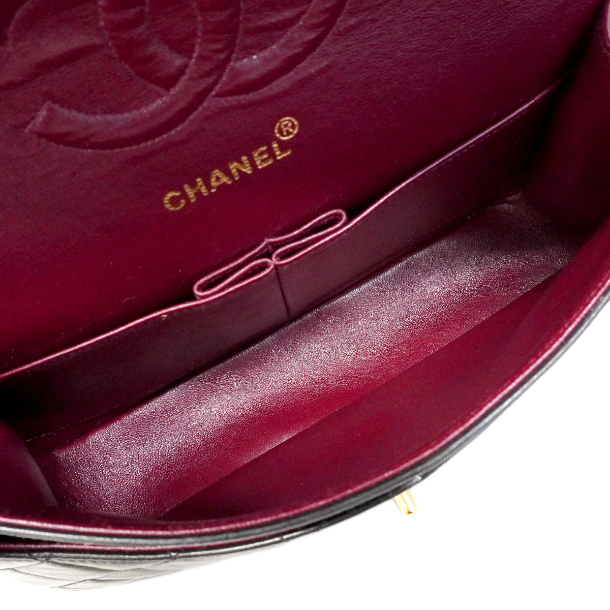 【6fa0030】シャネル ショルダーバッグ マトラッセ Wフラップ Wチェーン ラムスキン ブラック ゴールド金具【中古】レディース