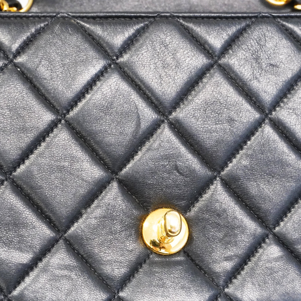 【6fa0036-h】シャネル ショルダーバッグ ダイアナ チェーンショルダー ラムスキン ブラック ゴールド金具【中古】レディース