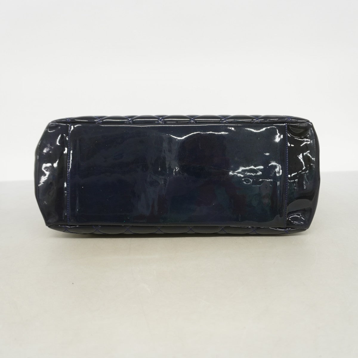 【6fa0071-k】シャネル チェーントート マトラッセ パテントレザー ネイビー シルバー金具【中古】レディース