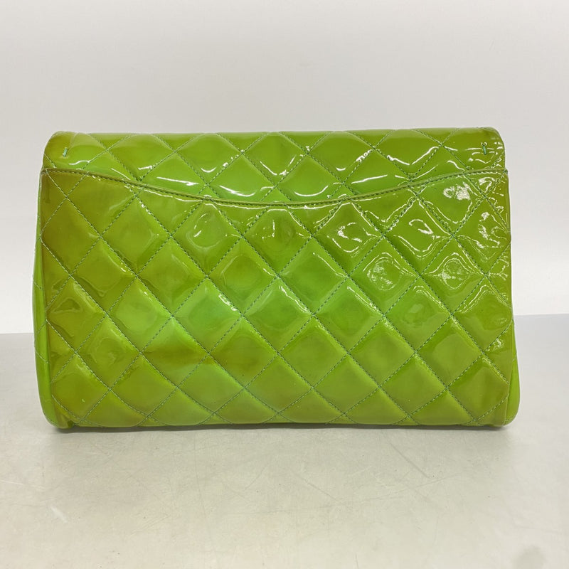 【6fa0135-k】シャネル ショルダーバッグ マトラッセ チェーンショルダー パテントレザー グリーン シルバー金具【中古】レディース